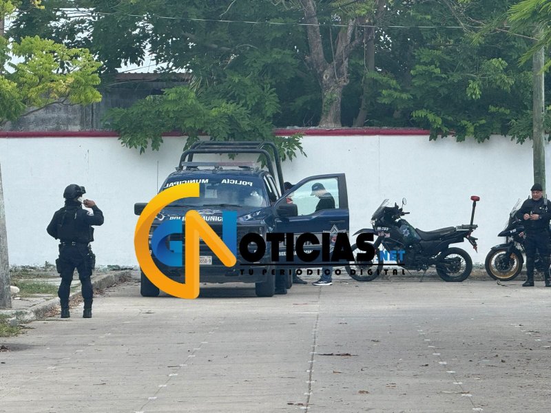 Vecinos de la supermanzana 27 amanecen con la noticia de un cuerpo embolsado en uno de los pasillos