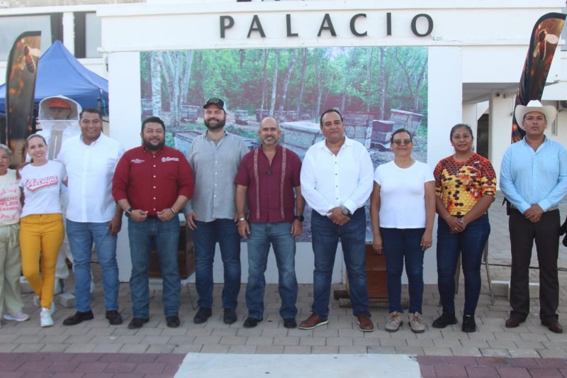 Feria de la Miel “Lágrimas de Oro Maya” celebra la apicultura y fortalece el campo quintanarroense