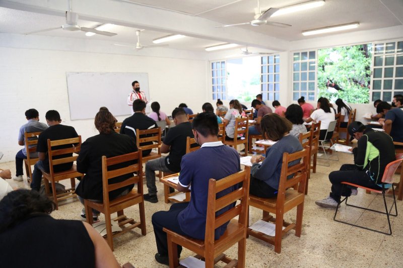 Publica SEQ convocatoria para aspirantes a espacios en bachillerato