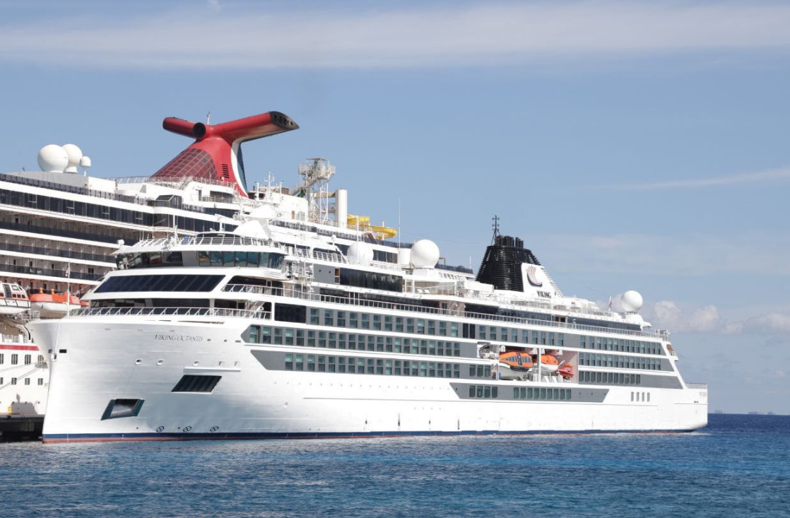 Quintana Roo recibe por primera vez al crucero Viking Octantis