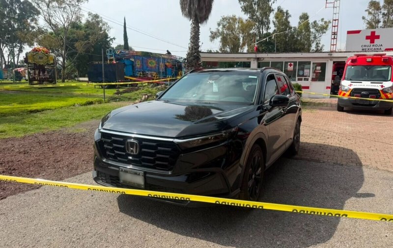 Carlos Galindo fue atacado mientras circulaba en su camioneta por la zona Boulevard Ojo de Agua.