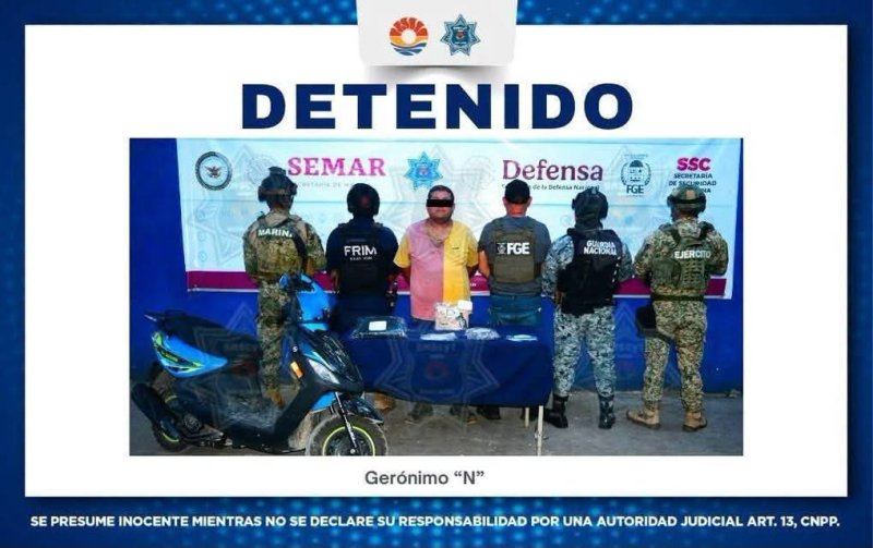 Detenidos en SM 251: droga, arma y moto robada