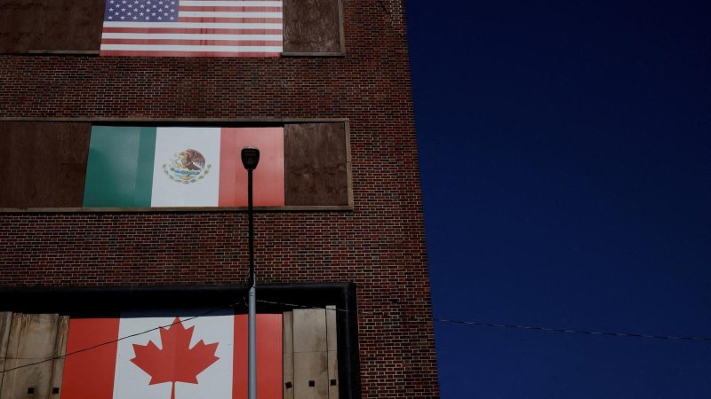 El secretario de Relaciones Exteriores de México comenta a PBS sobre Trump y el comercio