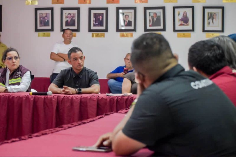 Pablo Gutiérrez fortalece el diálogo con sindicatos de mototaxis