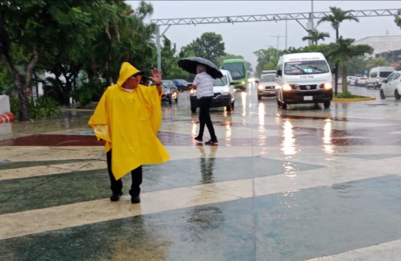 Cancún desvía vuelos al aeropuerto de Mérida por mal clima