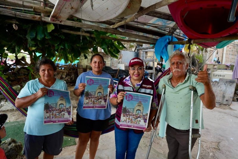 Suemi González refrenda su compromiso con la militancia de Isla Mujeres